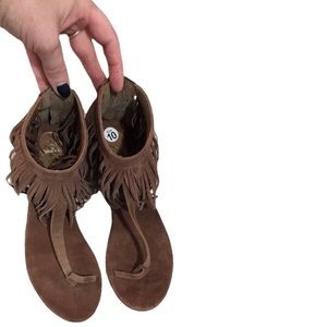 Matisse Kingston Brown Leather Fringed Ankle Toe Loop T Strap Sandal Boho Sz 10